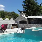 Tamara,3 Heated Pools, Entire For Sole Use *