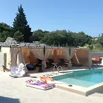 Tamara,3 Heated Pools, Entire For Sole Use Škrip