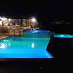 Tamara,3 Heated Pools, Entire For Sole Use