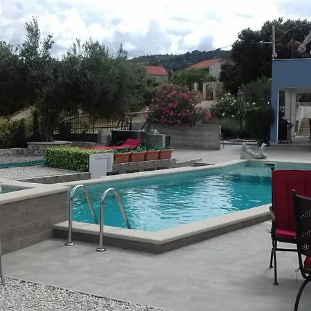 Tamara,3 Heated Pools, Entire For Sole Use *