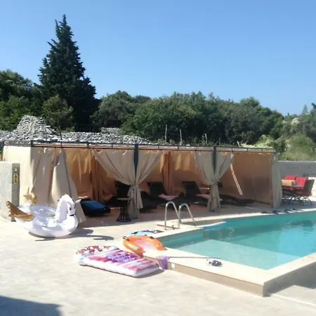 Tamara,3 Heated Pools, Entire For Sole Use Škrip