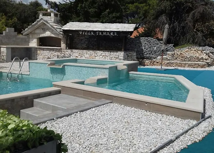 Tamara,3 Heated Pools, Entire For Sole Use Vila Škrip