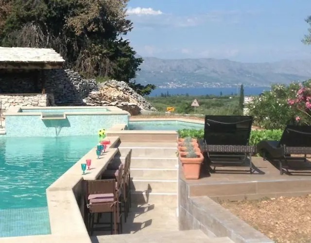 Tamara,3 Heated Pools, Entire For Sole Use *