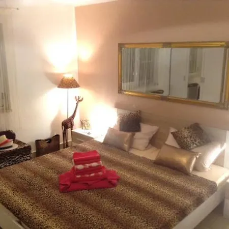 Villa Tamara,3 Heated Pools, Entire For Sole Use *