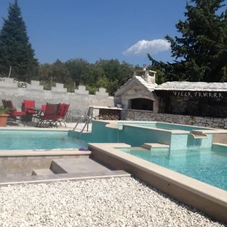 Villa Tamara,3 Heated Pools, Entire For Sole Use Škrip