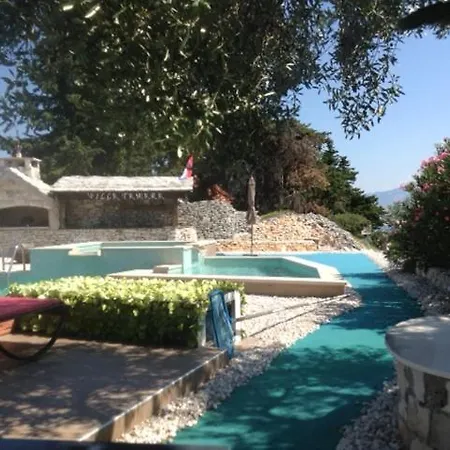 Tamara,3 Heated Pools, Entire For Sole Use * Škrip