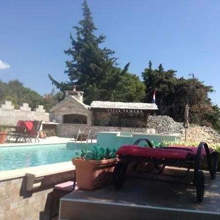 Villa Tamara,3 Heated Pools, Entire For Sole Use