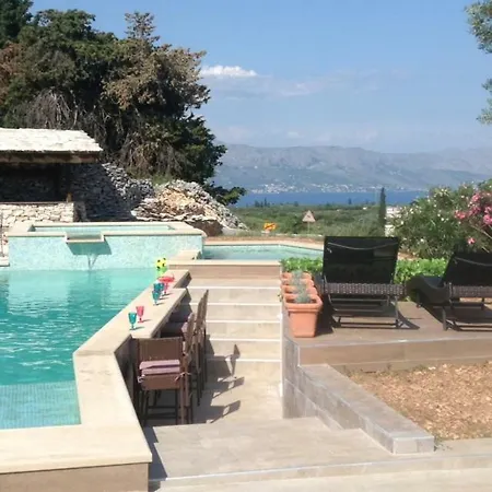 Tamara,3 Heated Pools, Entire For Sole Use *