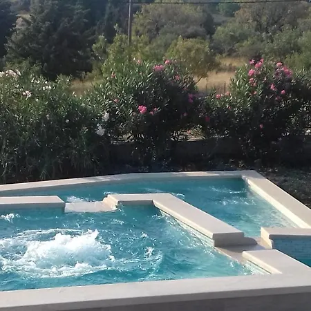 Tamara,3 Heated Pools, Entire For Sole Use