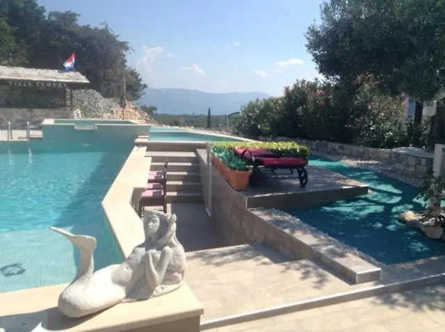 Villa Tamara,3 Heated Pools, Entire For Sole Use