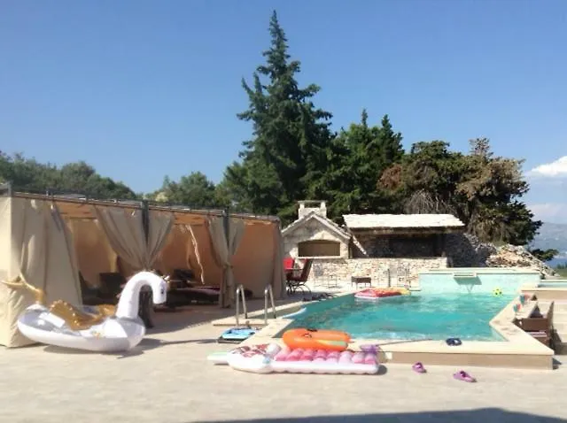 Tamara,3 Heated Pools, Entire For Sole Use
